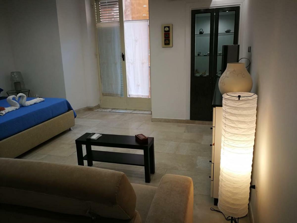 Villa La Stanza Di Chaila à Naples Extérieur photo